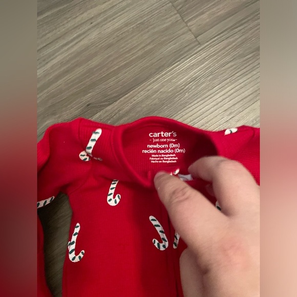Carter's Red One Piece Footies with Long Sleeves and Candy Cane Pattern newborn - Picture 3 of 4